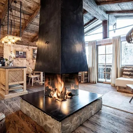 Villa Stunning Chalet With Sauna & Mountain View Wagrain